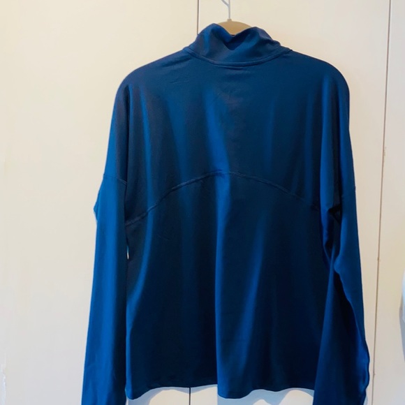 NWOT Nike Running Tokyo Olympics DriFIT LongSleeve - Picture 3 of 3